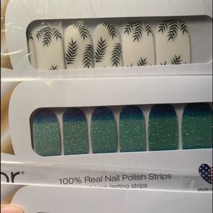 Color Street nail strips bundle